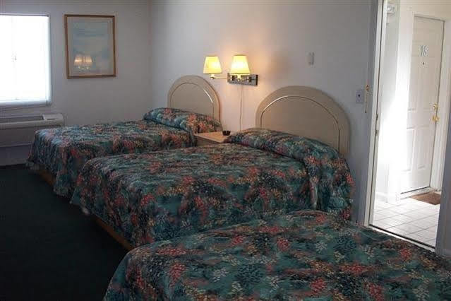 La Fontana Motel Seaside Heights Room photo